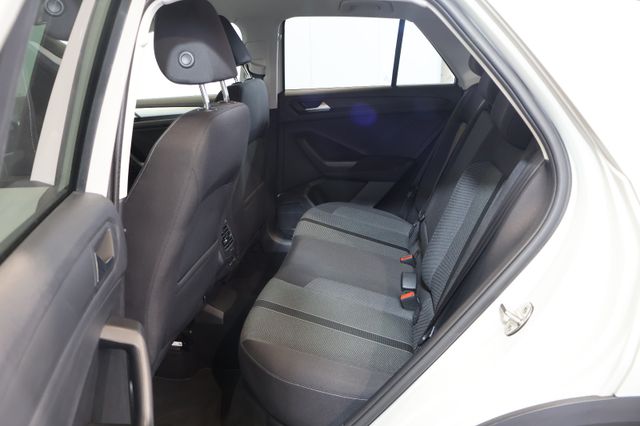 Volkswagen T-Roc 1.5 TSI DSG Life AID+NAVI+LANE+LED+17"