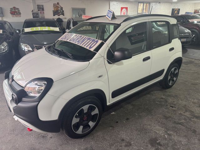 Fiat Panda Cross 1.0 FireFly S&S Hybrid