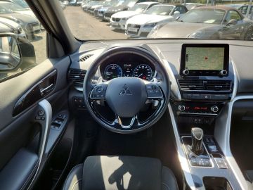 Mitsubishi Eclipse Cross - 10