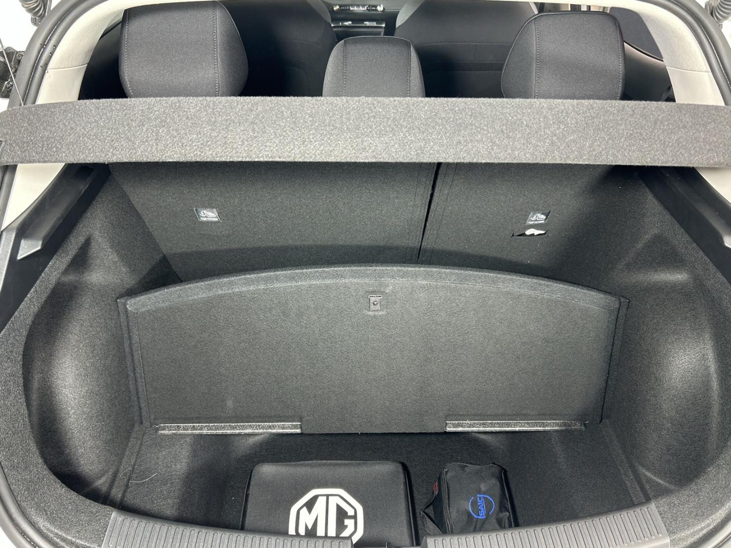 MG4 EV Urban Comfort 54kWh * SHZ * CarPlay * Key
