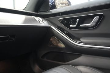 Mercedes S 580 - 12