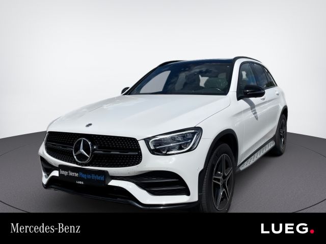 MERCEDES-BENZ GLC 300 de 4Matic AMG+NIGHT+PANO+360+TRITTBRETT