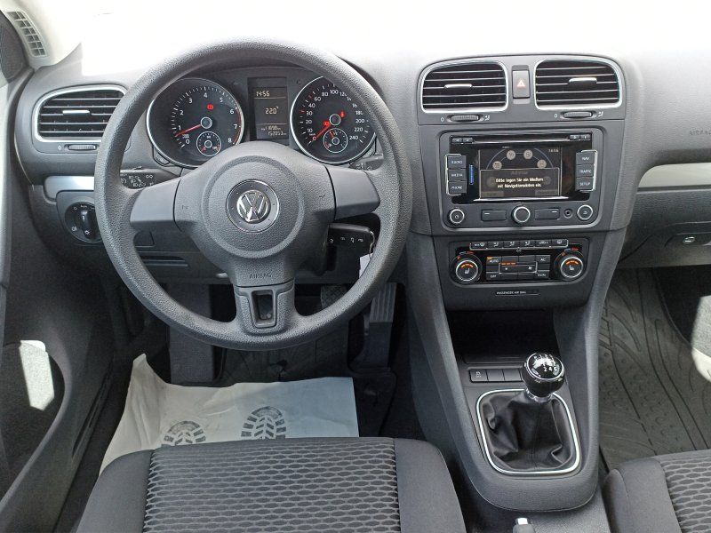 Fahrzeugansicht 10 Fahrzeugabbildung Volkswagen Golf VI 1.2 TSI Trendline NAVI+PDC+TEMPOMAT+SIT