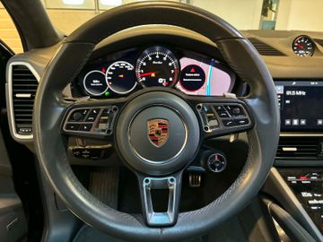 Porsche Cayenne - 10