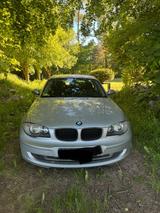 BMW E 87 118i top Zustand TÜV Neu 05/28 - BMW 118: E87