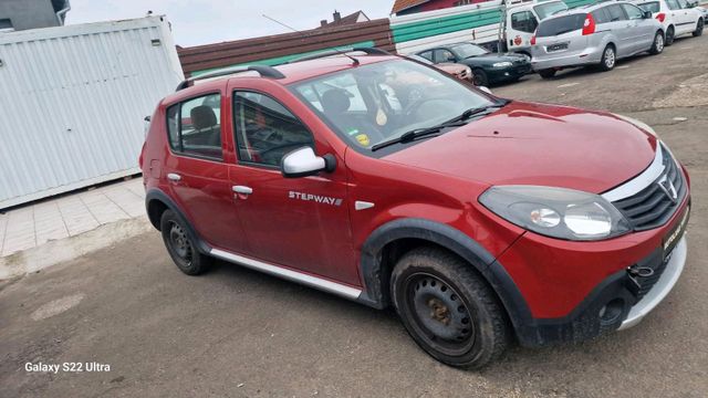 Dacia Sandero Stepwey 1.5dci Bj 2012