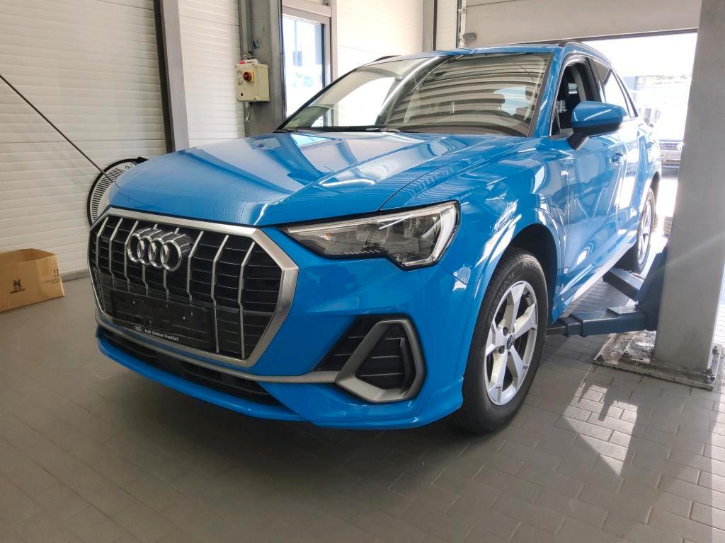 Audi Q3 40 TFSI quattro S tronic S line/AHK/RFK/ACC