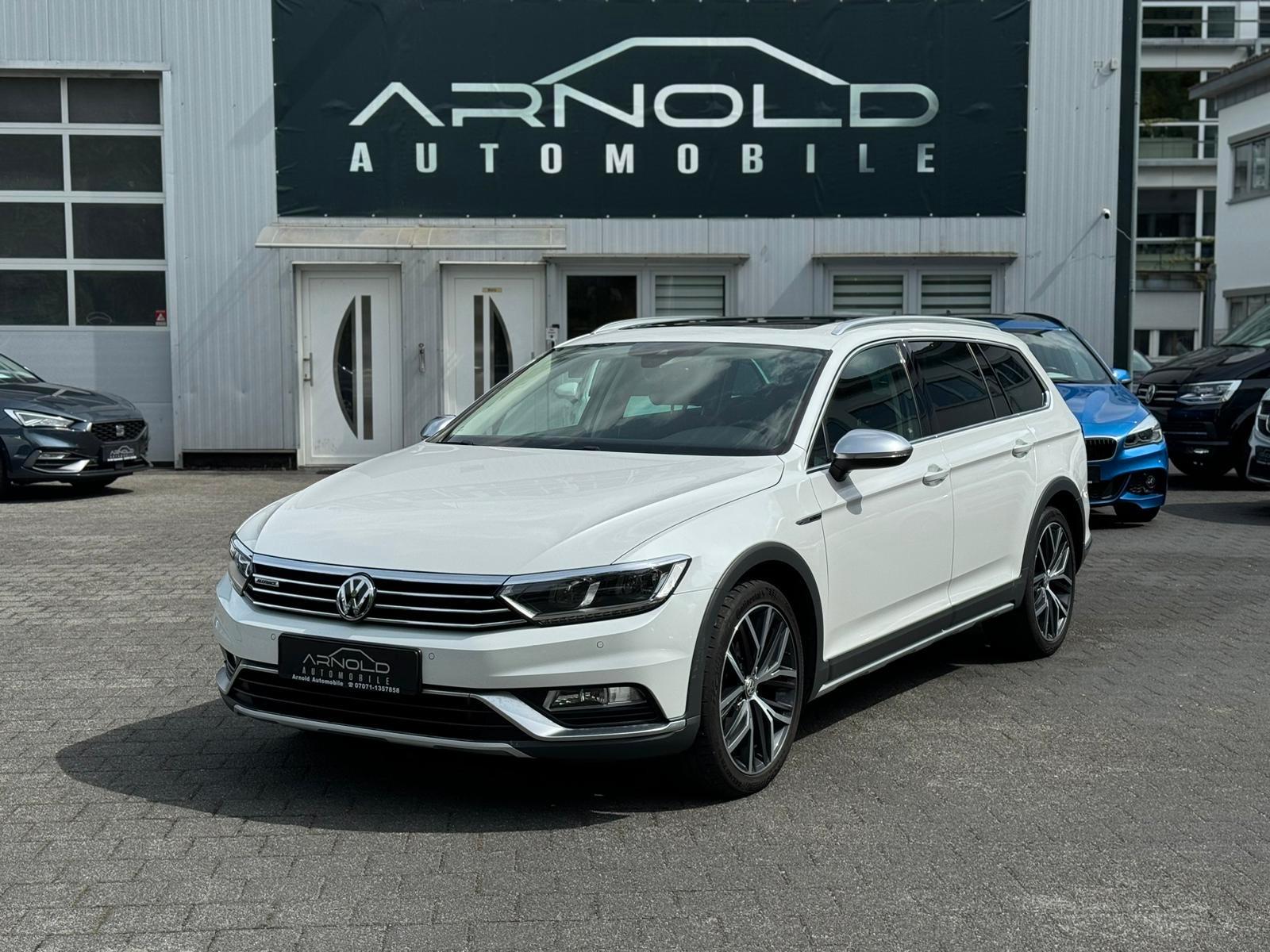 Volkswagen Passat Variant Alltrack 4Motion*PANO*NAV*LED*AHK