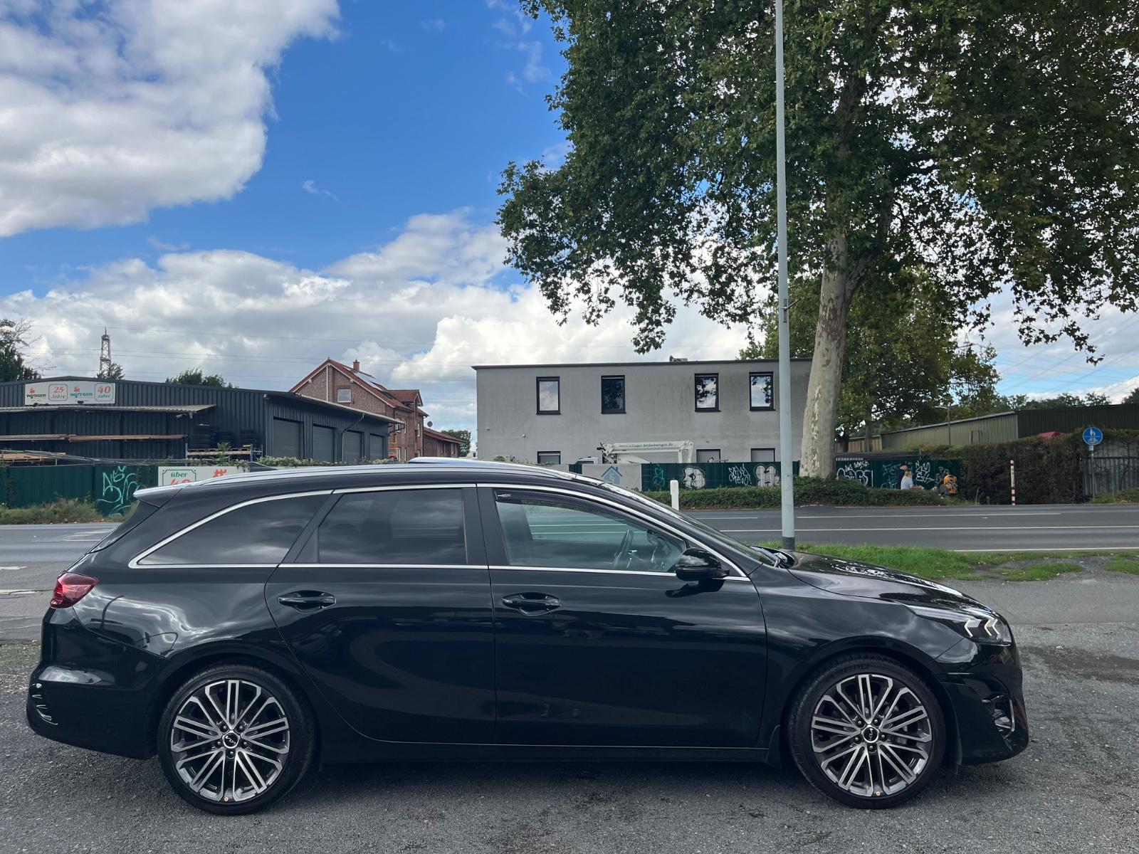 Kia Ceed Sportswagon GT Line /1.Hand/Pano/AHK/Kamera