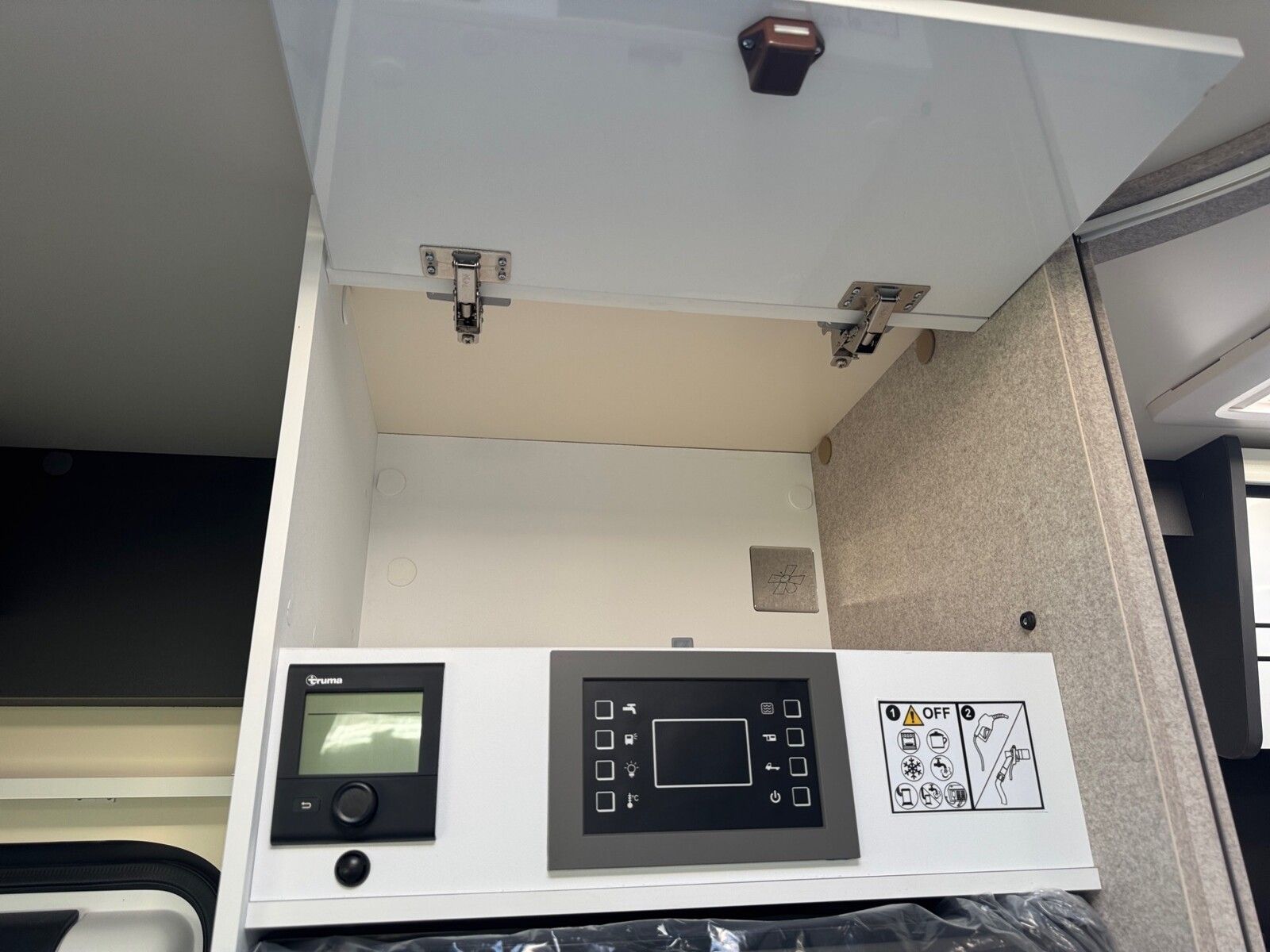 Fahrzeugabbildung Forster T FT699LF 11770,- Sondernachlass / 165 PS