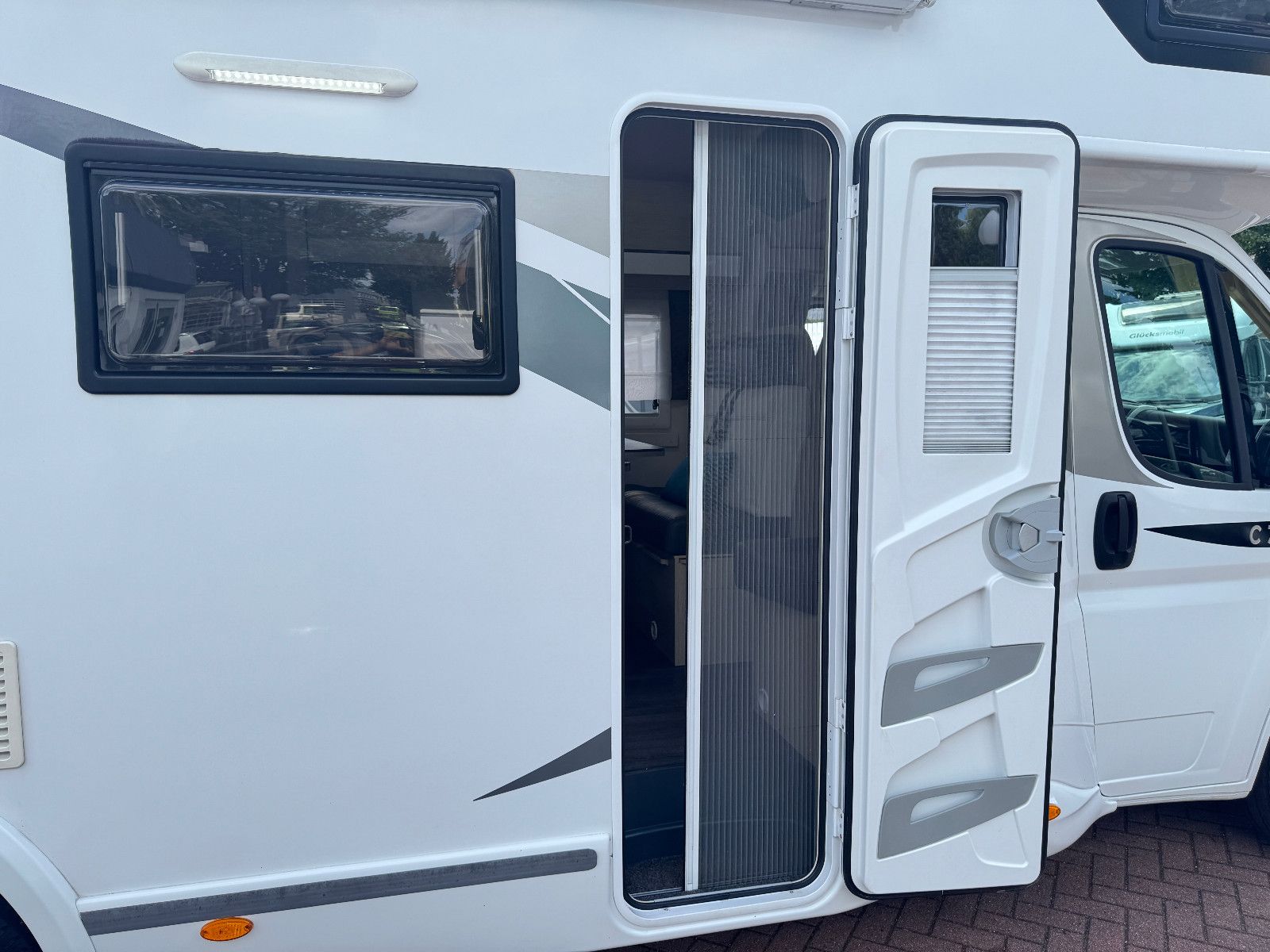 Fahrzeugabbildung Chausson Alkoven C714 GA VIP M20 FIAT DUCATO MAXI SOLAR