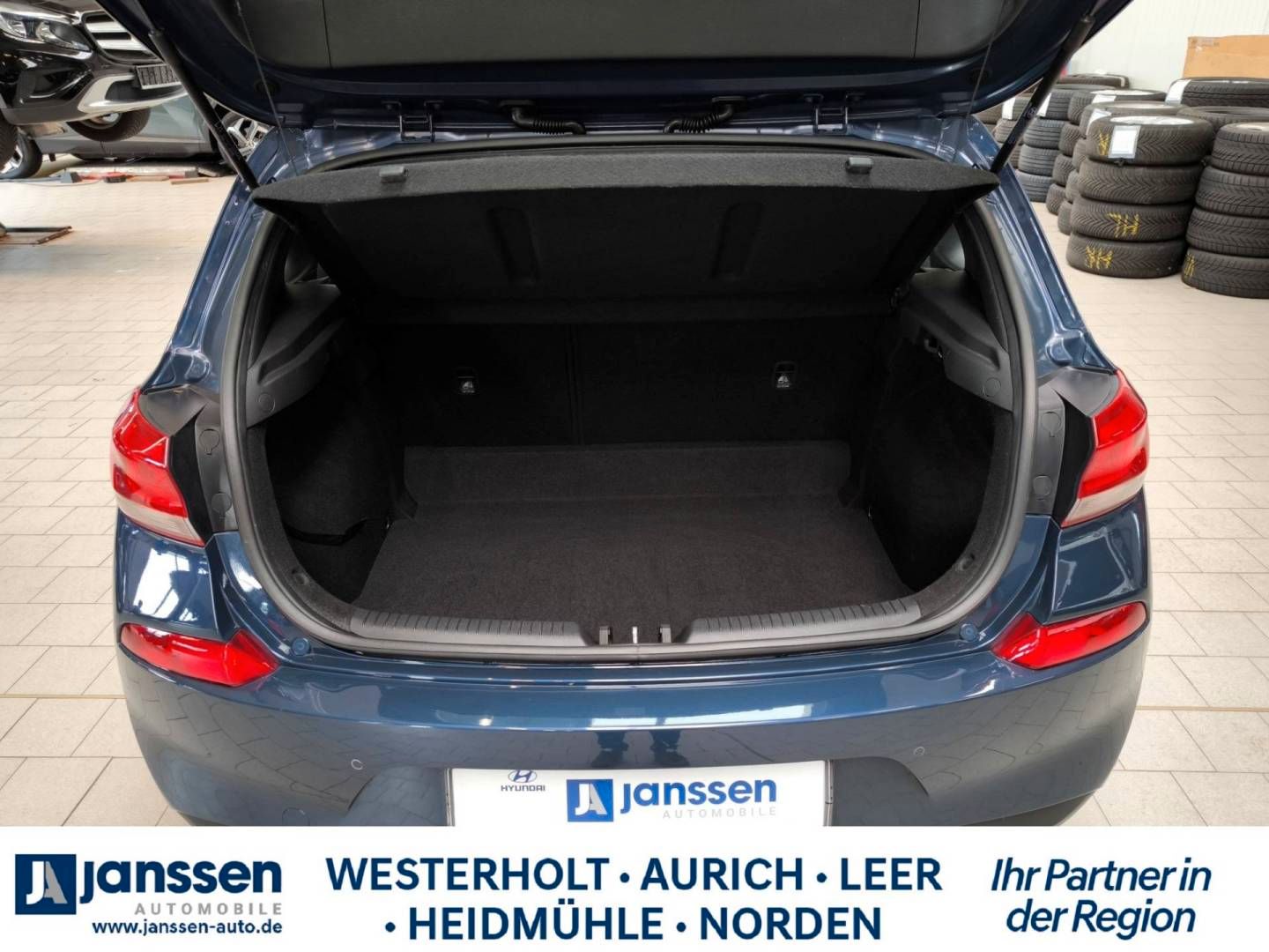 Fahrzeugabbildung Hyundai i30 SELECT