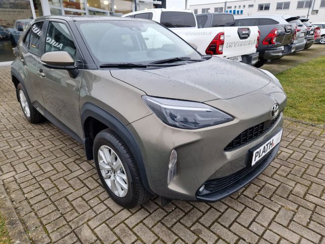 Toyota Yaris Cross Grün Auto