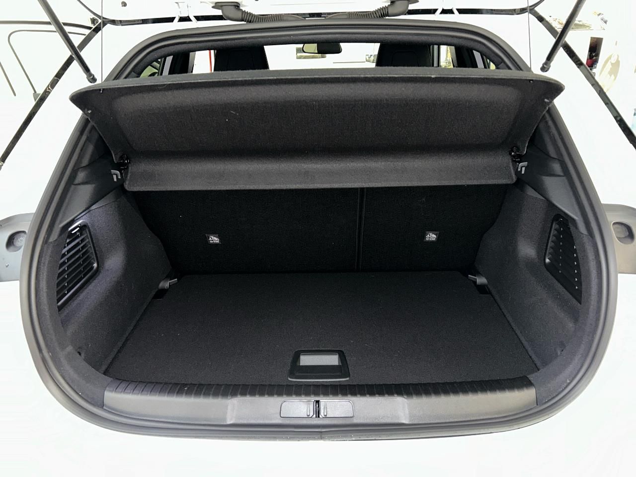 Fahrzeugabbildung Opel Mokka 1.2 Turbo GS// RFK, PDC, Navi, Sitzhzg., K
