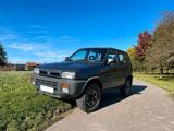 Nissan Terrano 2, Allrad - Nissan aus 1994