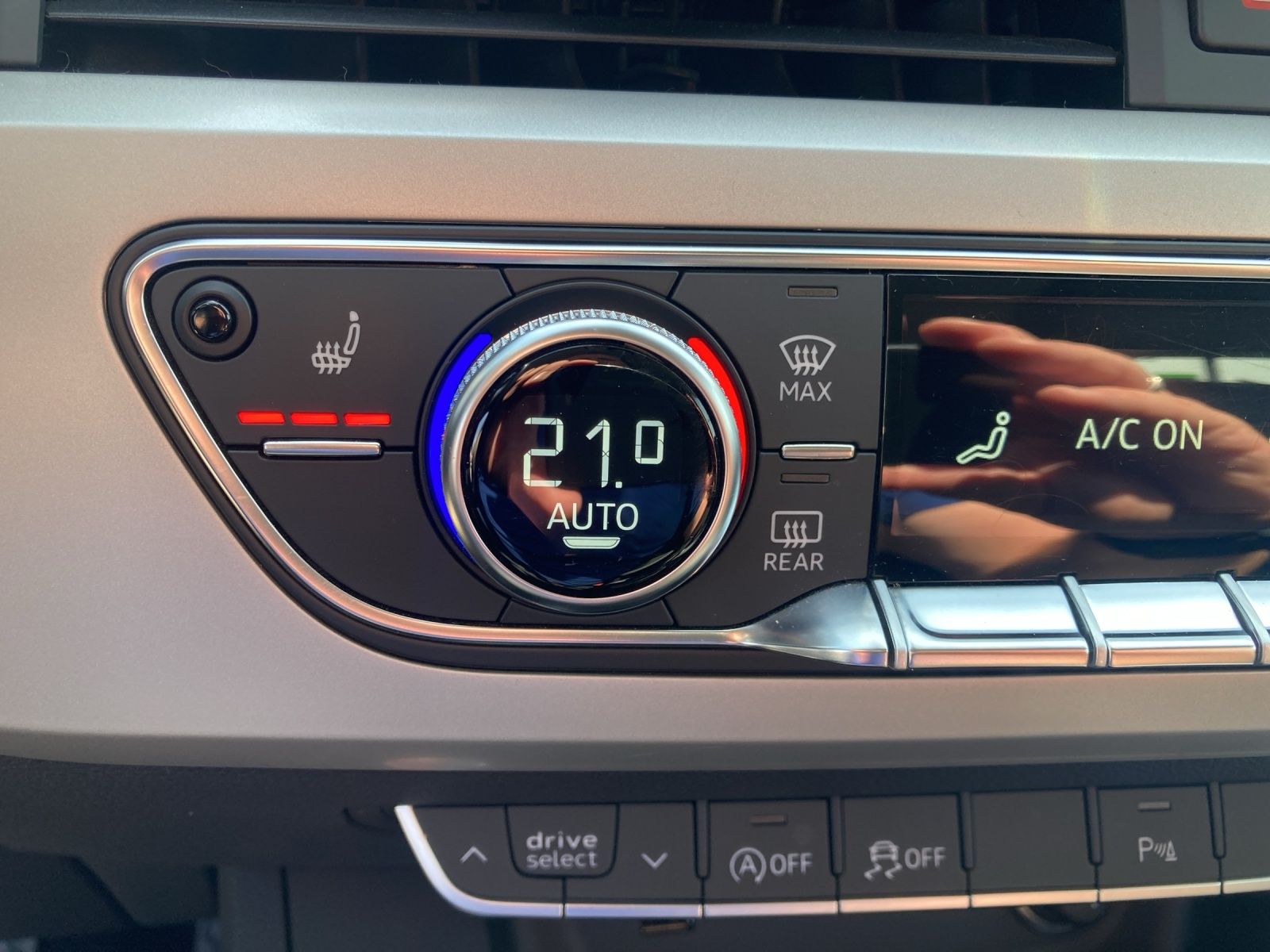 Fahrzeugabbildung Audi A5 Sportback 50 TDI quattro S-line Matrix AHK Na