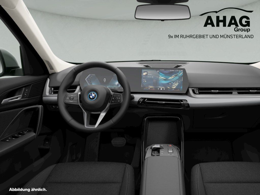 BMW iX1 - Bild 4