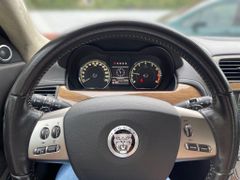 JAGUAR XK 5.0 Coupe Portfolio