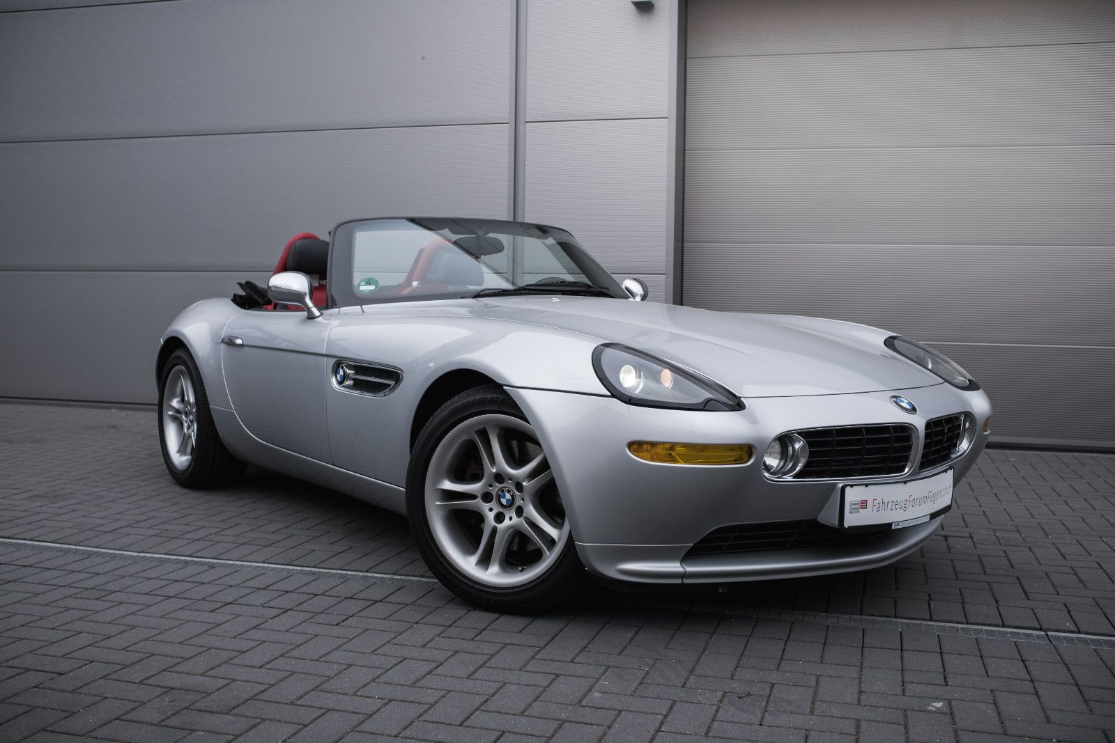 Fahrzeugabbildung BMW Z8 4.9 Roadster - 1. Hand - dt. Erstauslieferung