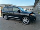 Toyota Land Cruiser 200 5,7 V8 - gebrauchte Toyota Land Cruiser aus dem Jahr 2014