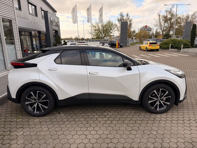 Toyota C-HR  Hybrid FWD Black&White