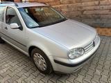 Volkswagen Golf 1.9TDI 74kW Basis Variant Basis - Volkswagen Golf aus 2006: Variant