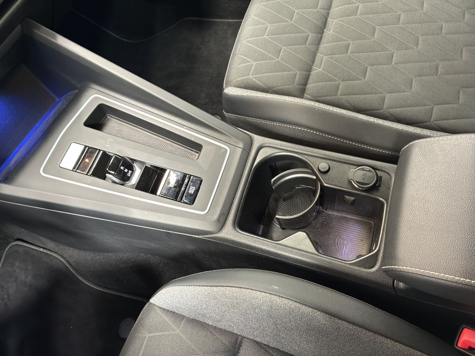 Volkswagen Golf - Bild 12