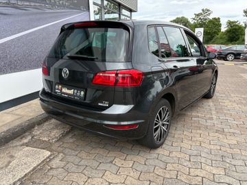 Fahrzeugabbildung Volkswagen Golf Sportsvan VII Allstar Temp. Klimaaut. uvm.