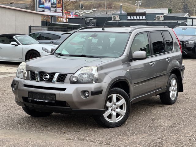 Nissan X-Trail  4X4/Leder/Panorama/AHK/El.Sitze/Keyless