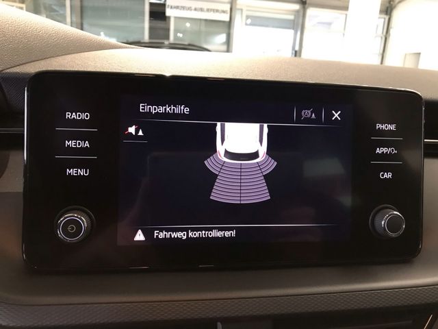 Kamiq Ambition 1.0 TSI DSG*SHZ*CLIMATRONIC*