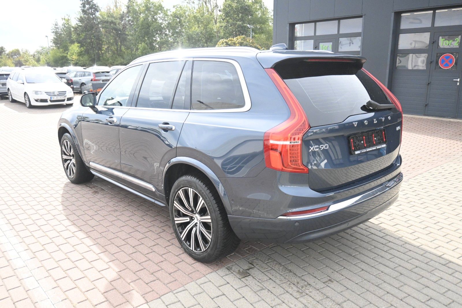 Fahrzeugabbildung Volvo XC90B5 D Plus Bright AWD*360°*Alarm*FSHZG*STHZG*