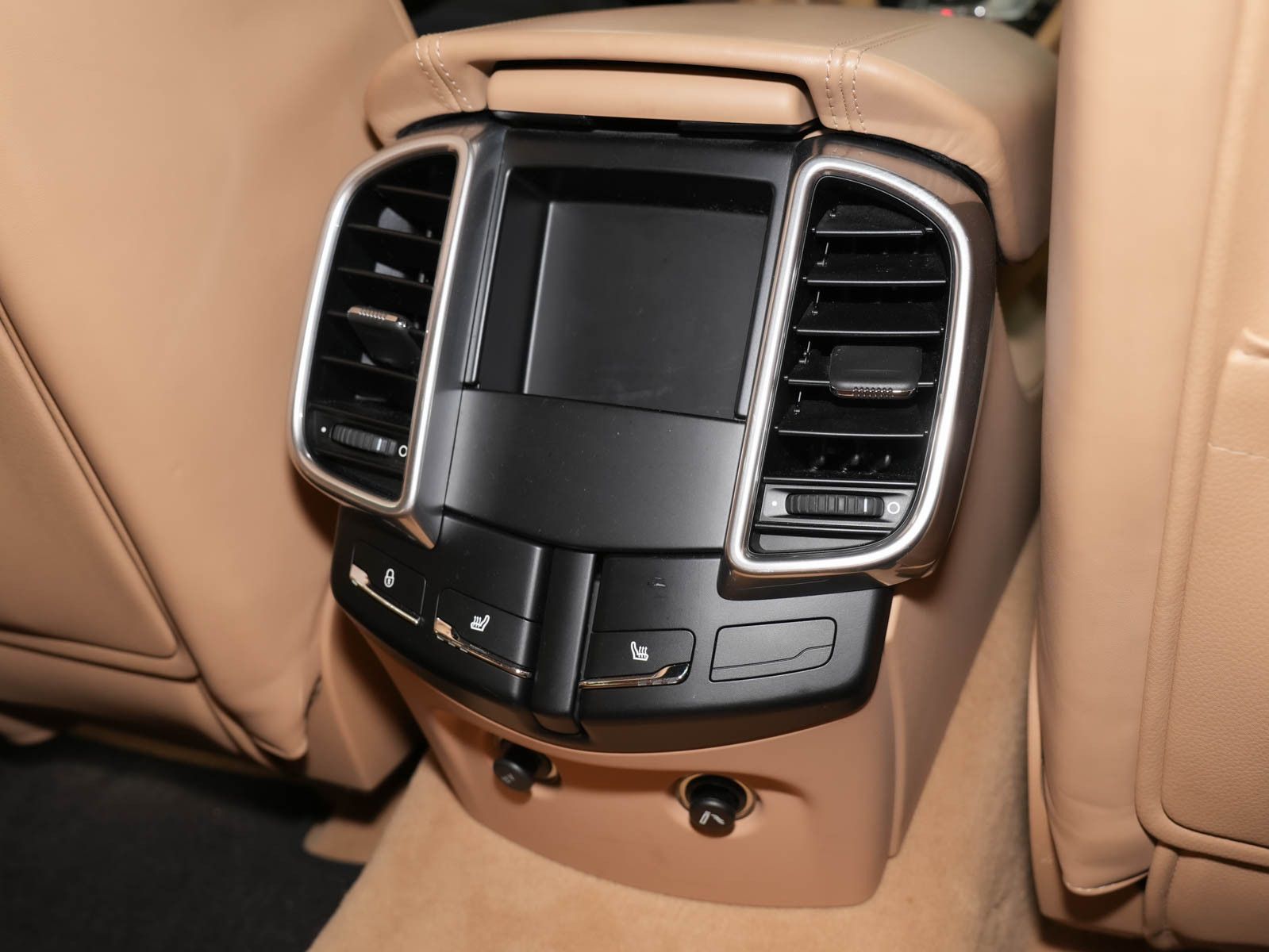 Fahrzeugabbildung Porsche Cayenne S Diesel - LED|Luft|Softclose|ACC|Pano