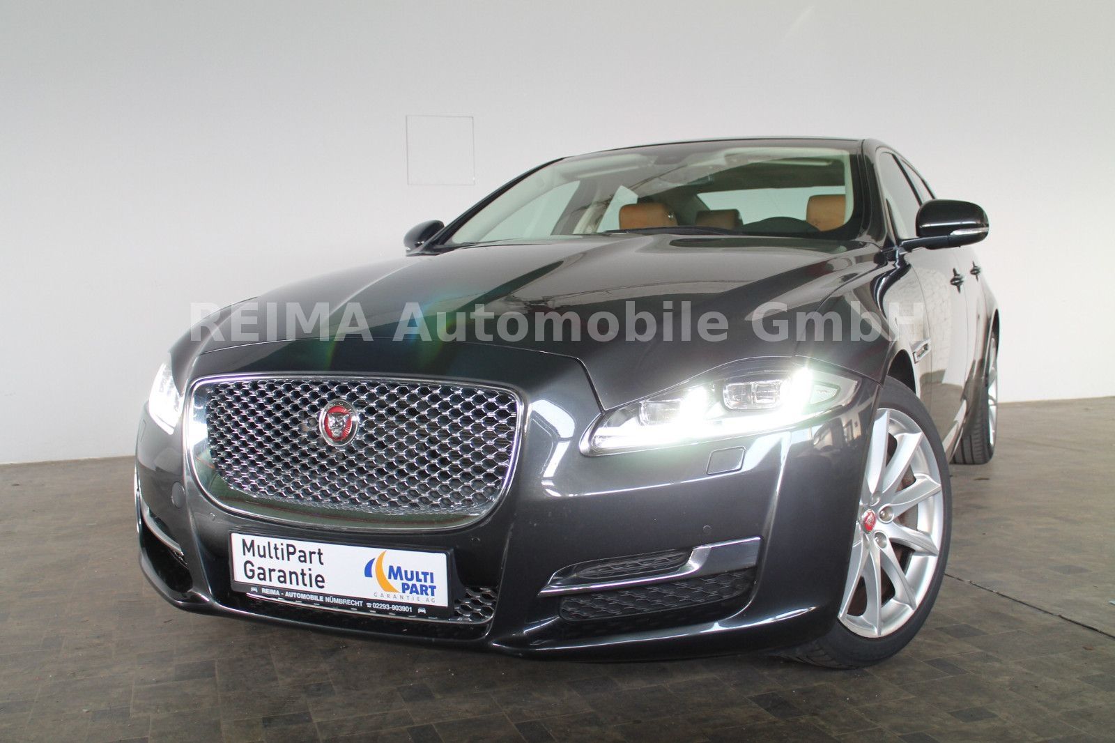 Fahrzeugabbildung Jaguar XJ Premium Luxury 3.0 V6 Diesel, LED, Meridian