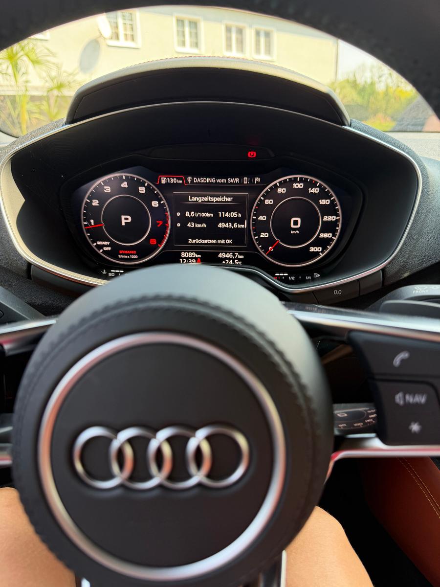 Audi TT 45 TFSI S tronic Roadster  im Neuzustand