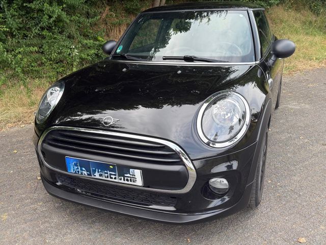 MINI One Blackyard Blackyard (Automatik)