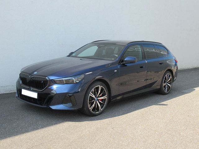 BMW i5 eDrive40 Touring M Sportpaket DAB LED AHK