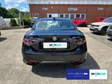 Alfa Romeo Giulia 2.0 Turbo 16V Veloce Q4 (EURO 6d) - Alfa Romeo Giulia in Berlin