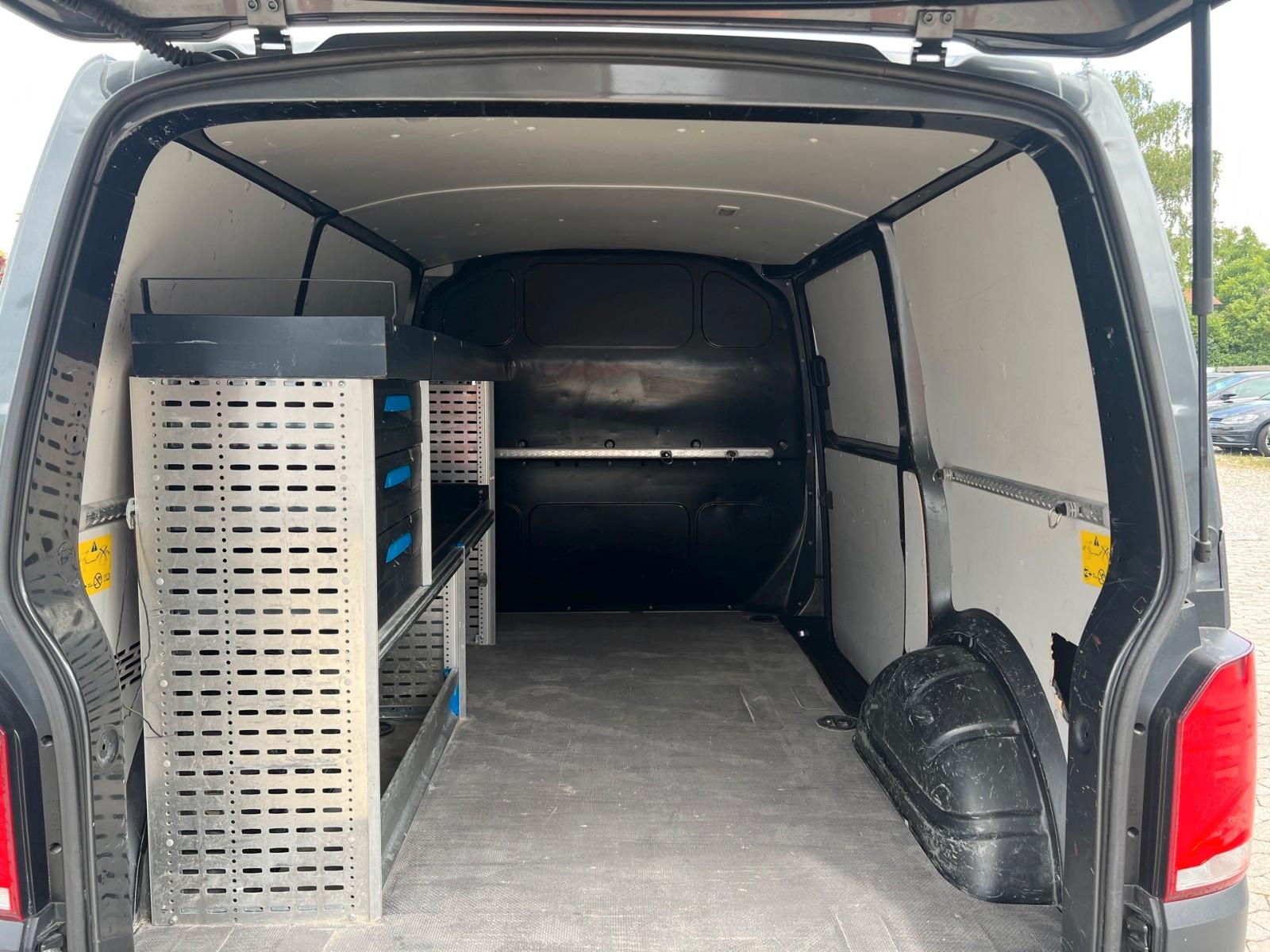 Volkswagen T6.1 Transporter FWD*1.Hand*Kamera*DSG*AHK*