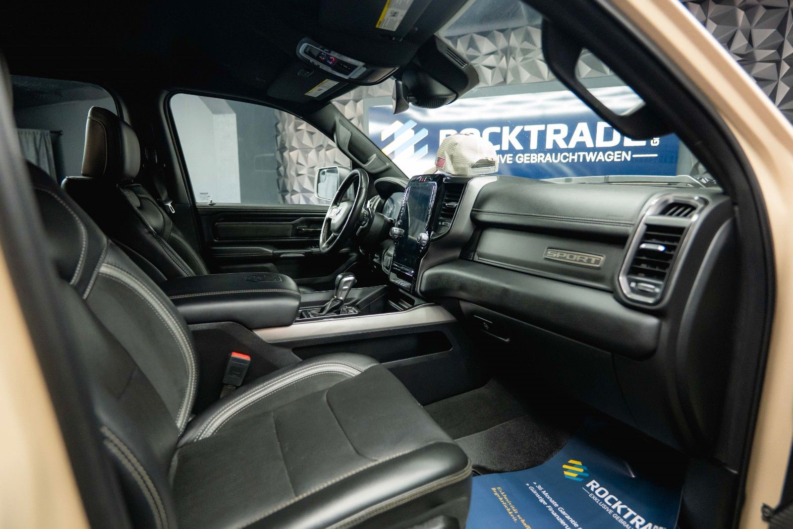 Fahrzeugabbildung Dodge RAM 5.7 V8 HEMI 4x4 NIGHT GT SPORT Offroad 19%