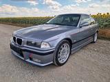 BMW 320i Coupe Edition Sport - BMW 320 aus 1998: 320i