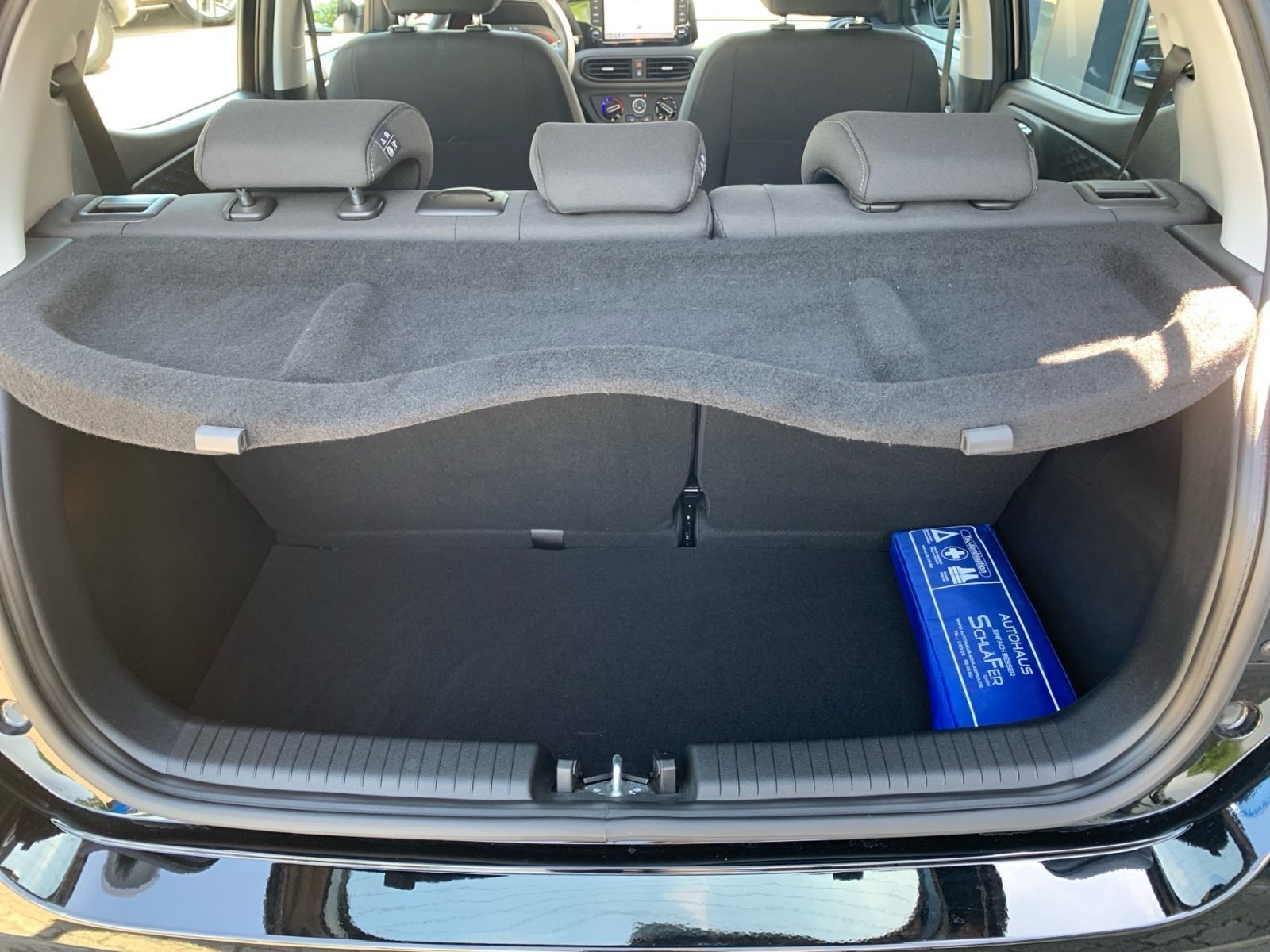 Fahrzeugabbildung Hyundai i10 1.2 Trend Navi Sitzheizung