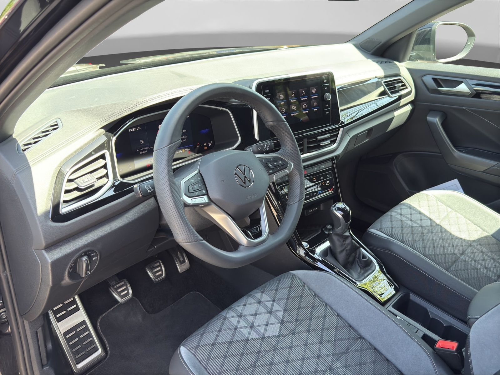 Volkswagen T-Roc - Bild 10