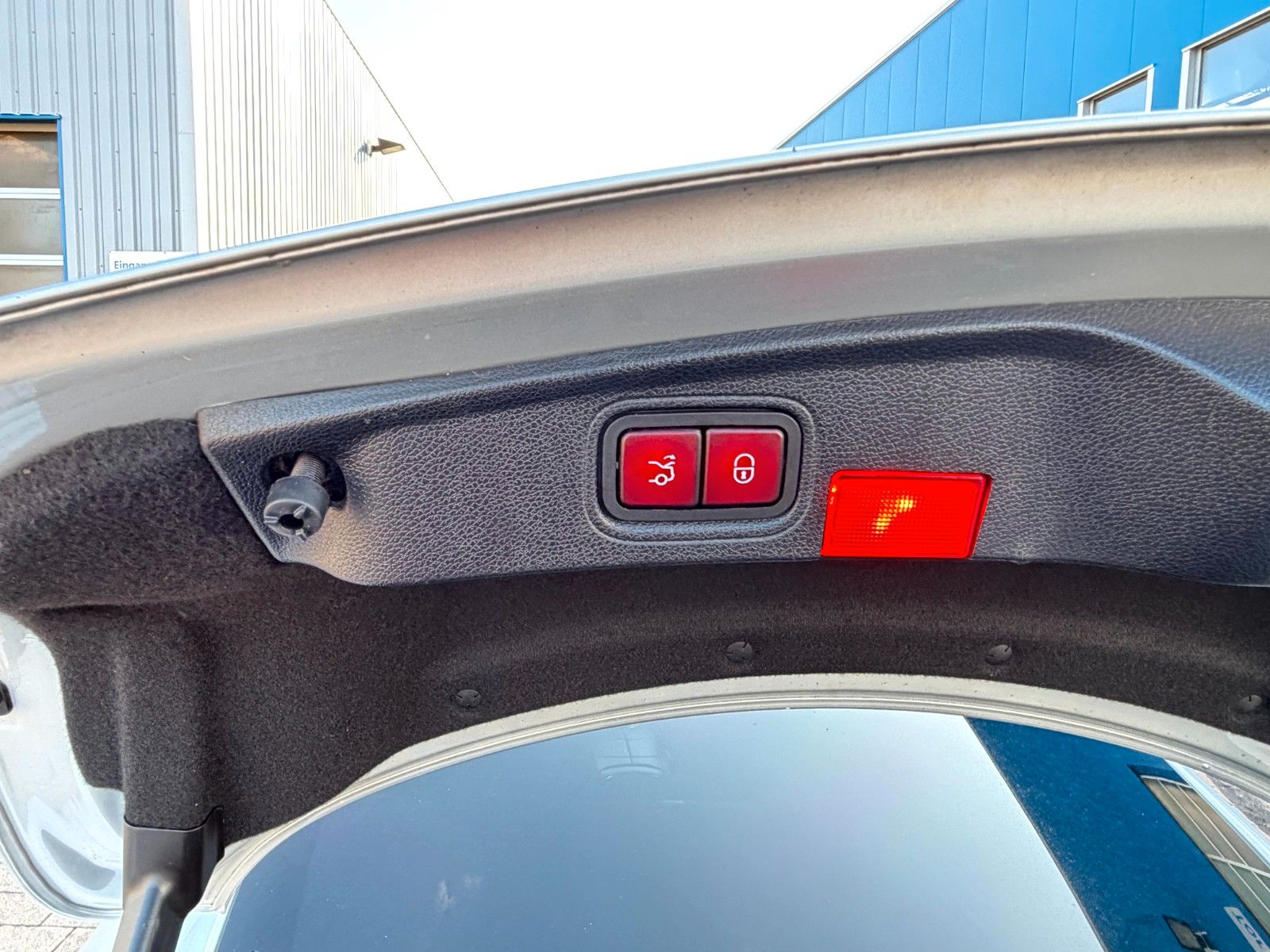Mercedes-Benz C 63 S AMG Drivers_SporAb_HUD_360°_Burme_Keramik foto 21