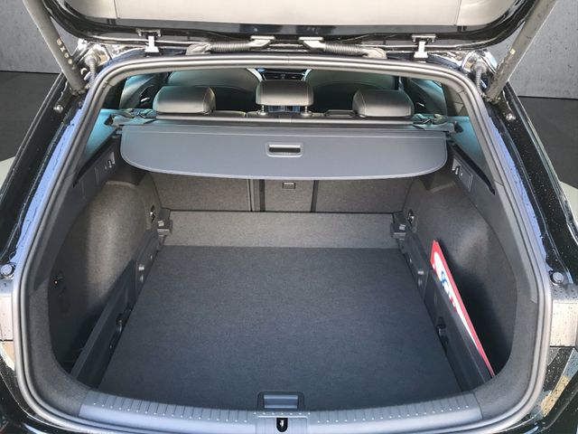 Leon Sportstourer 1.5 eTSI DSG*AHK*