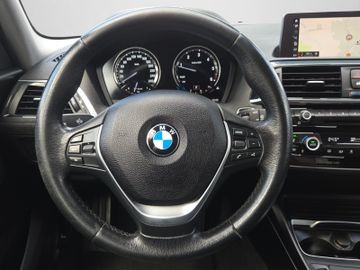 BMW 118 - 9