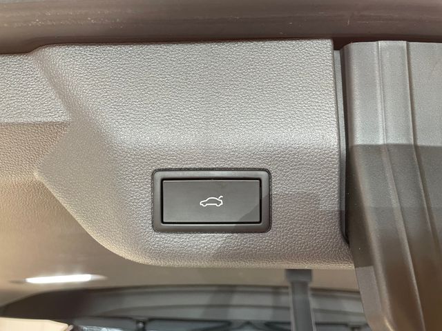T7 Multivan Style 1.5 eHybrid lang 4MOTION PANO