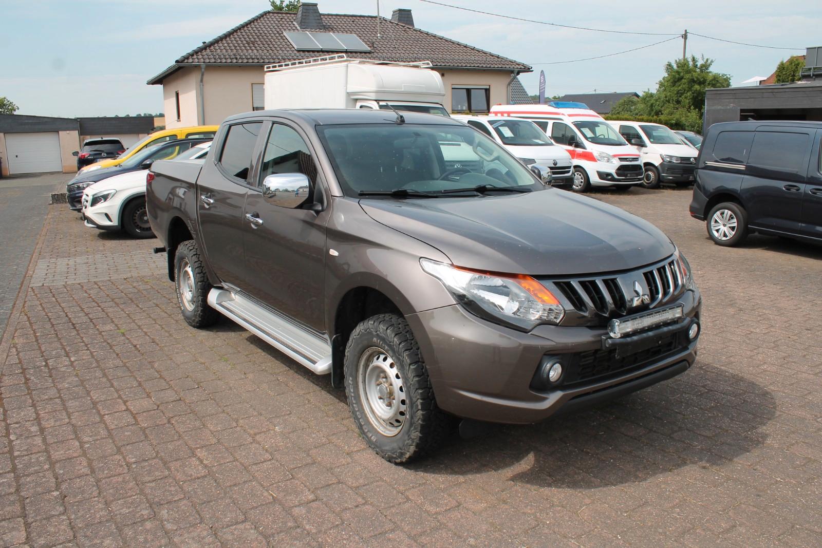 Mitsubishi L200 2,4 DI-D Doppelkabine 4WD