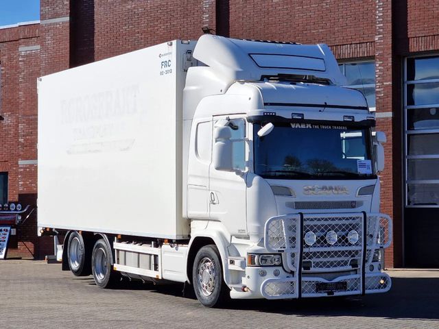 Scania R R580 LB6x2HNB Frigo box side doors, carrier