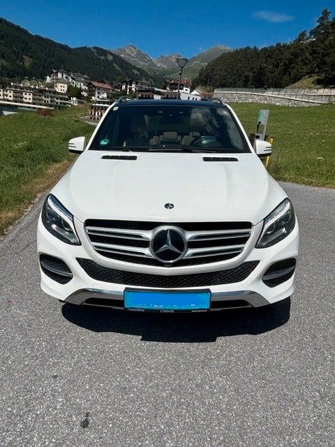 Image of Mercedes-Benz GLE 350