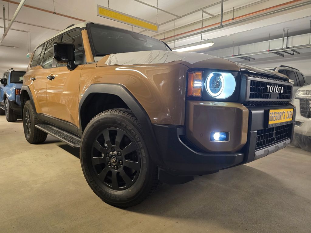 Toyota Land Cruiser